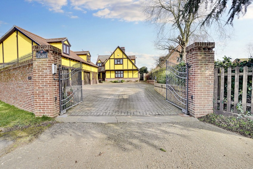 Images for Higham Road, Tuddenham, IP28 EAID:4037033056 BID:e22d2fe2-cd8a-4ee5-877e-aff44adbf8aa