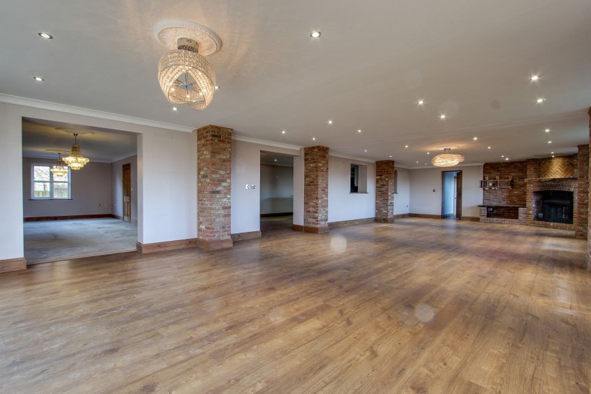 Images for Bramley Court, Coldham, PE14 EAID:4037033056 BID:1d497ef6-e698-4427-833a-3b42529ac059