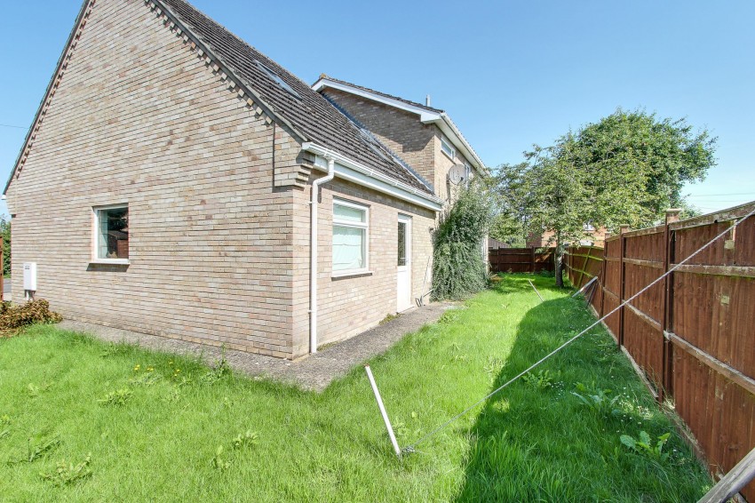 Images for Church End, Leverington, PE13 EAID:4037033056 BID:1d497ef6-e698-4427-833a-3b42529ac059