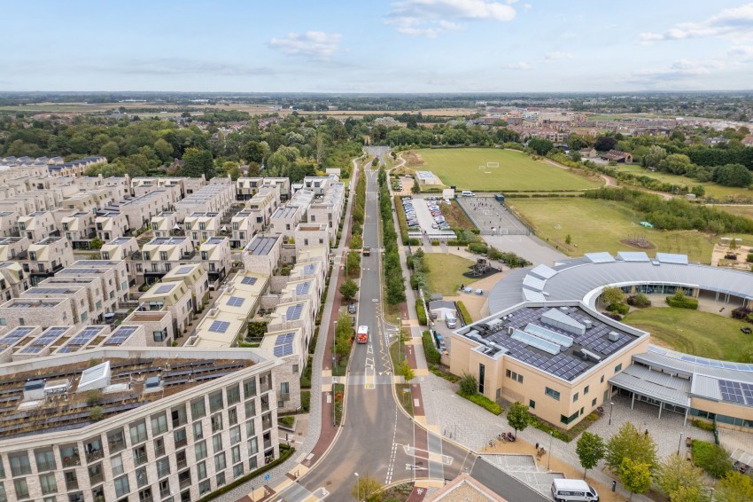 Images for Eddington Avenue, Cambridge, CB3 EAID:4037033056 BID:df7a2b8e-b283-433c-96bc-9990089caf32