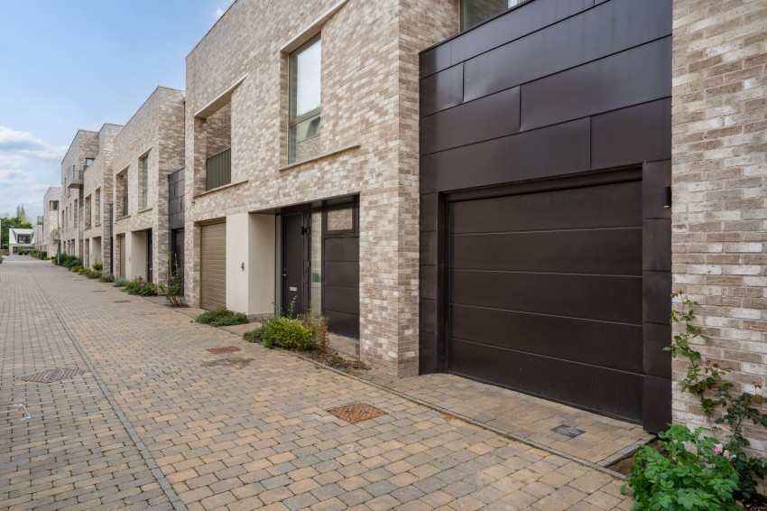 Images for Eddington Avenue, Cambridge, CB3 EAID:4037033056 BID:df7a2b8e-b283-433c-96bc-9990089caf32