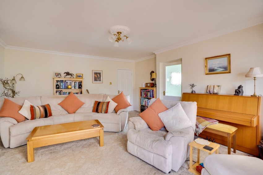 Images for Ashley Road, Newmarket, CB8 EAID:4037033056 BID:e22d2fe2-cd8a-4ee5-877e-aff44adbf8aa