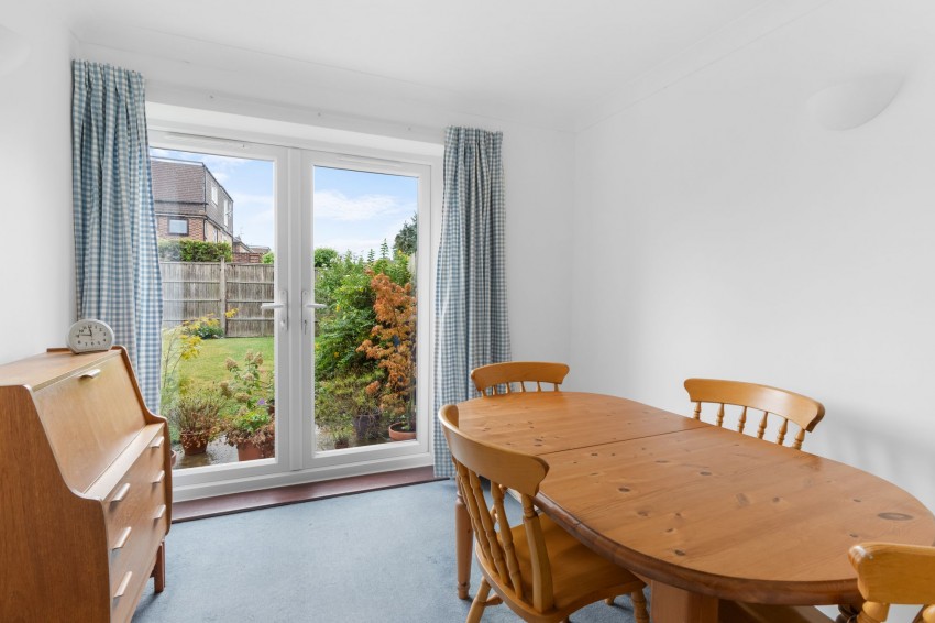 Images for Whitehill Road, Cambridge, CB5 EAID:4037033056 BID:df7a2b8e-b283-433c-96bc-9990089caf32