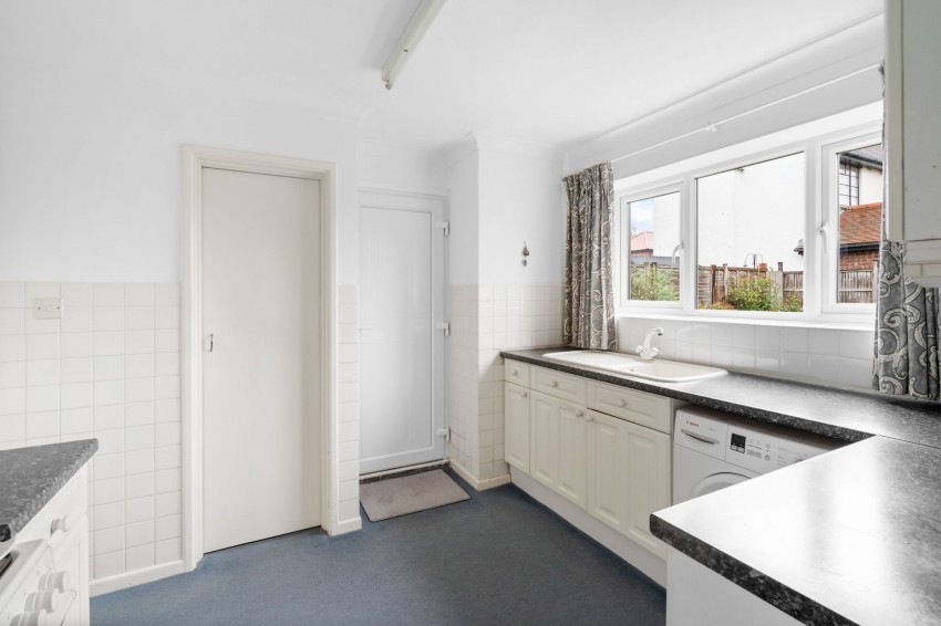 Images for Whitehill Road, Cambridge, CB5 EAID:4037033056 BID:df7a2b8e-b283-433c-96bc-9990089caf32