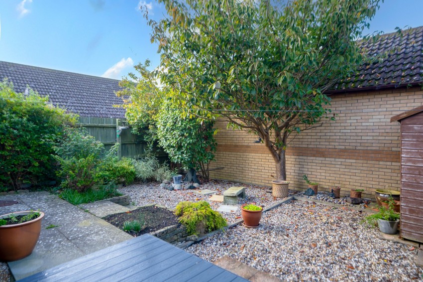 Images for Courtyard Way, Cottenham, CB24 EAID:4037033056 BID:e9c2a2d5-4edb-4404-af16-967a1de68210