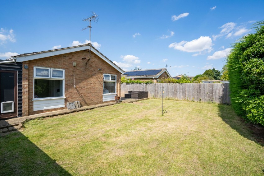 Images for Pelham Way, Cottenham, CB24 EAID:4037033056 BID:e9c2a2d5-4edb-4404-af16-967a1de68210