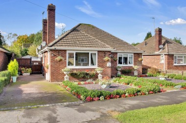 Elmfield Drive, Elm, PE14 - EAID:4037033056, BID:1d497ef6-e698-4427-833a-3b42529ac059