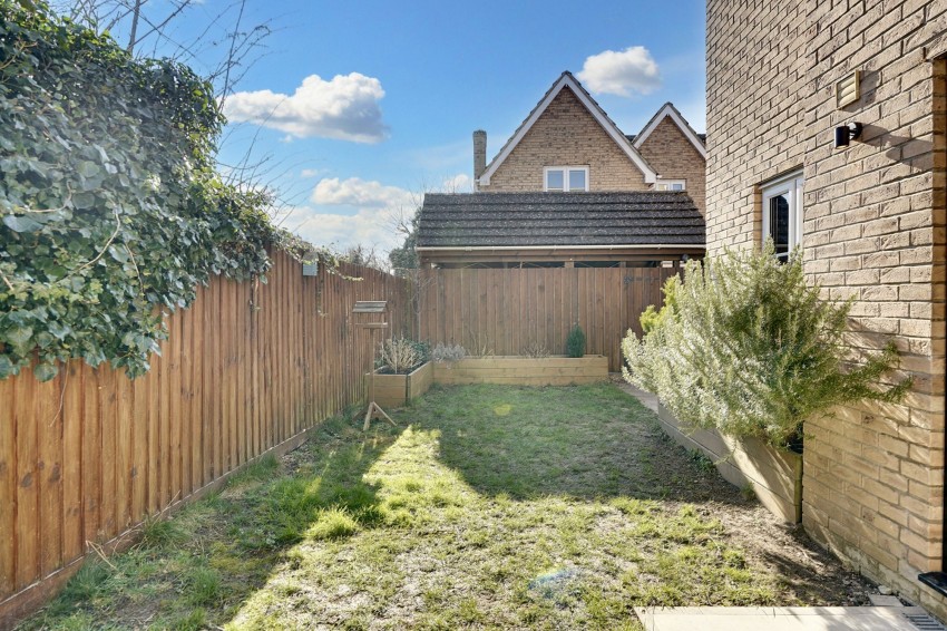 Images for Newmarket Road, Burwell, CB25 EAID:4037033056 BID:e22d2fe2-cd8a-4ee5-877e-aff44adbf8aa