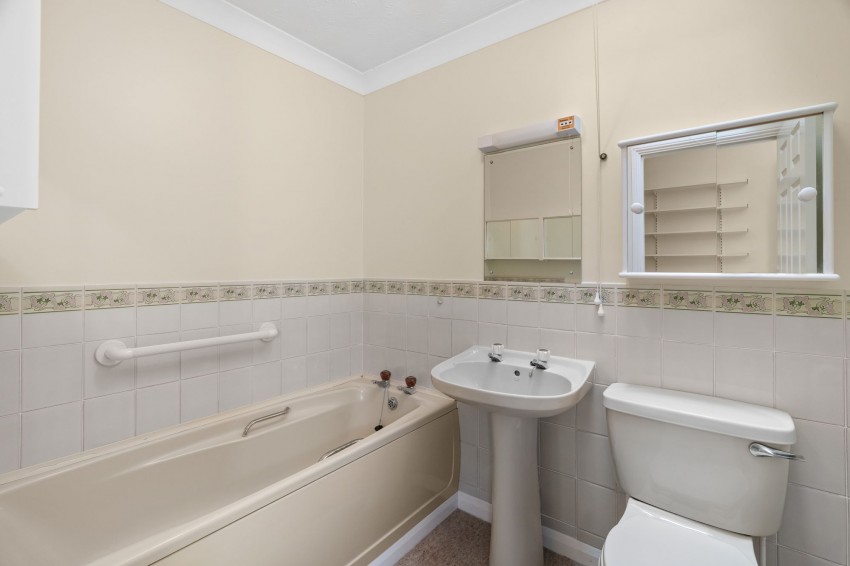 Images for Belvoir Road, Cambridge, CB4 EAID:4037033056 BID:df7a2b8e-b283-433c-96bc-9990089caf32