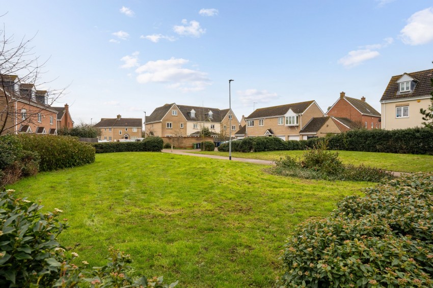 Images for Bullen Close, Longstanton, CB24 EAID:4037033056 BID:e9c2a2d5-4edb-4404-af16-967a1de68210