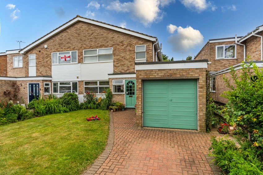 Images for Pelham Way, Cottenham, CB24 EAID:4037033056 BID:e9c2a2d5-4edb-4404-af16-967a1de68210