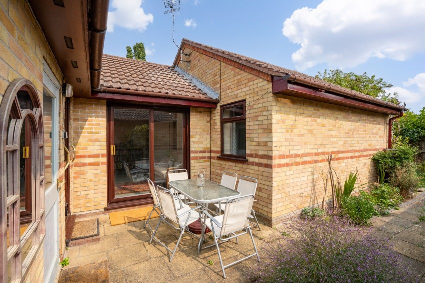 Images for Whitton Close, Swavesey, CB24 EAID:4037033056 BID:e9c2a2d5-4edb-4404-af16-967a1de68210