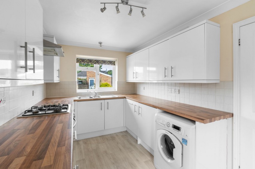 Images for Whitton Close, Swavesey, CB24 EAID:4037033056 BID:e9c2a2d5-4edb-4404-af16-967a1de68210