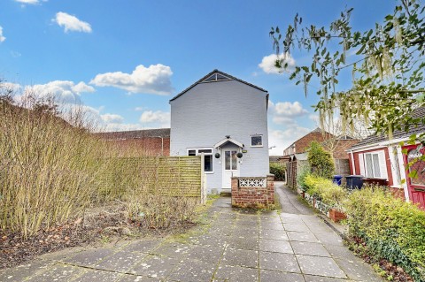 View Full Details for Tulyar Walk, Newmarket, CB8 - EAID:4037033056, BID:e22d2fe2-cd8a-4ee5-877e-aff44adbf8aa