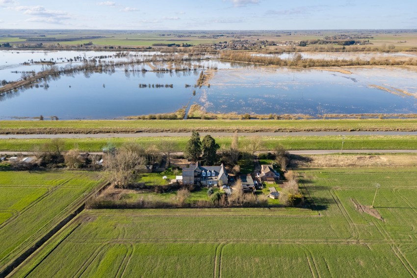 Images for Suspension Bridge, Littleport, CB6 EAID:4037033056 BID:df7a2b8e-b283-433c-96bc-9990089caf32