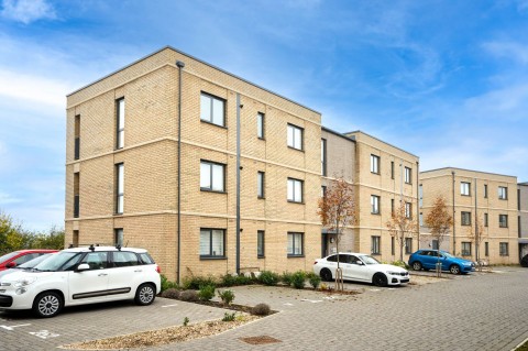 View Full Details for Osprey Drive, Trumpington, CB2 - EAID:4037033056, BID:df7a2b8e-b283-433c-96bc-9990089caf32