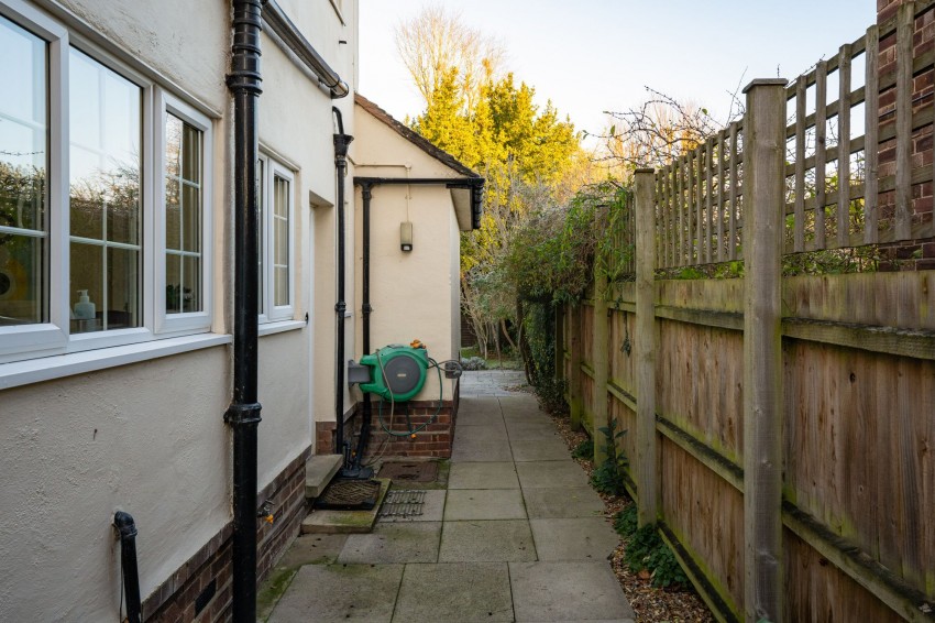 Images for Holbrook Road, Cambridge, CB1 EAID:4037033056 BID:df7a2b8e-b283-433c-96bc-9990089caf32