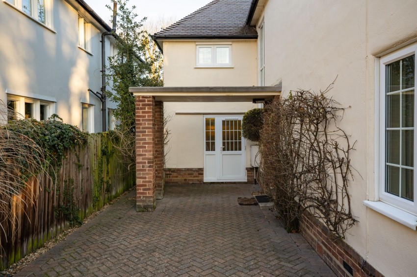 Images for Holbrook Road, Cambridge, CB1 EAID:4037033056 BID:df7a2b8e-b283-433c-96bc-9990089caf32