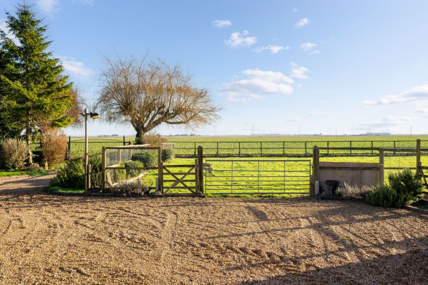 Images for Hundred Foot Bank, Littleport, CB6 EAID:4037033056 BID:df7a2b8e-b283-433c-96bc-9990089caf32