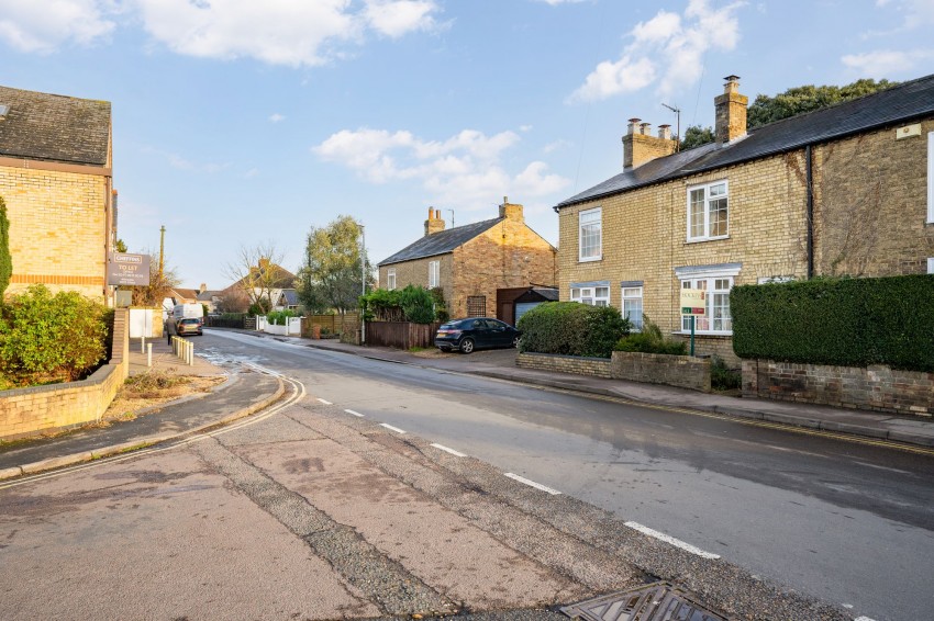 Images for Station Road, Histon, CB24 EAID:4037033056 BID:df7a2b8e-b283-433c-96bc-9990089caf32