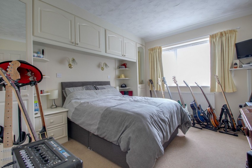 Images for Elmfield Drive, Elm, PE14 EAID:4037033056 BID:1d497ef6-e698-4427-833a-3b42529ac059